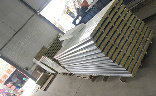 湟中彩钢夹芯板