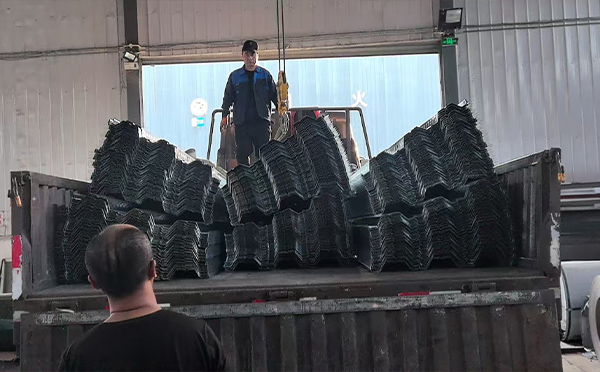 9月工程旺季，湟中楼承板供应如何保障？