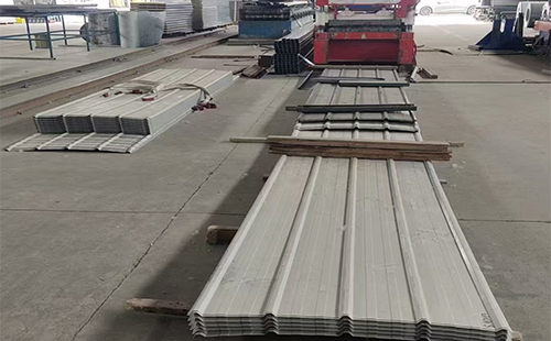 湟中彩钢岩棉板多少钱一平米？今日价格组成全解析